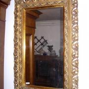 Spiegel im Florentiner Goldstuckrahmen um 1890 52 b 80 h 240 €