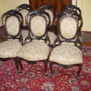 sechs Stühle Louis Phillip Palisander um 1860 Orginalzustand etwas restaurationsbedarf  50 b52 t 106 h 1200 €
